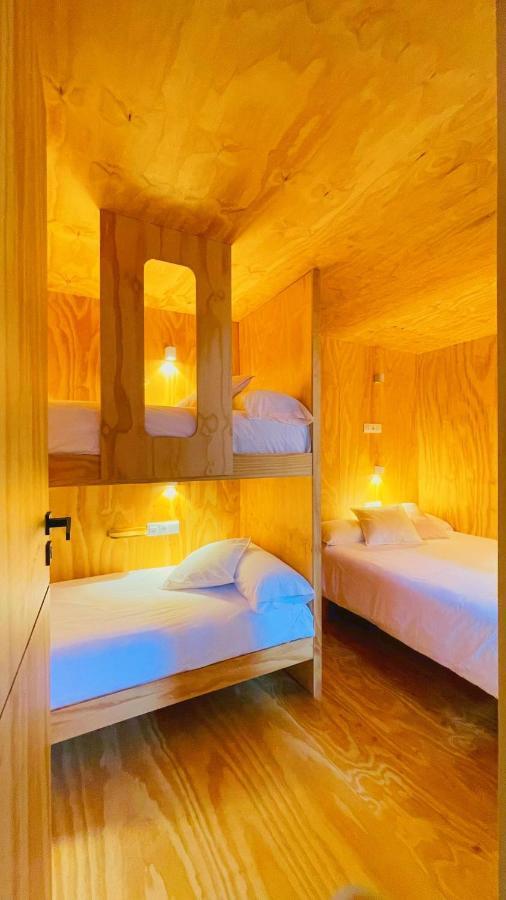 Area Surf House Hostel Muros Bagian luar foto